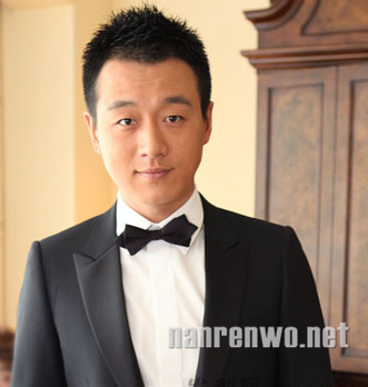 长脸男星圆寸发型秀 演绎帅气阳刚型男  