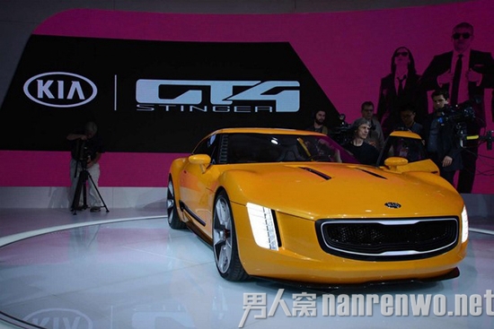 GT4 Stinger