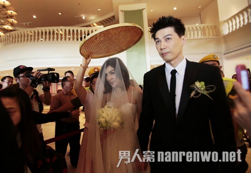 Ella+赖斯翔
