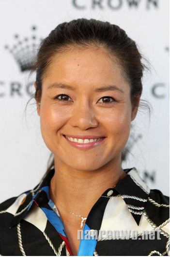 李娜澳网夺冠获奖感言开涮老公：你很幸运娶了我  