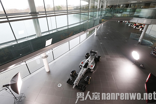 迈凯伦新赛季战驹