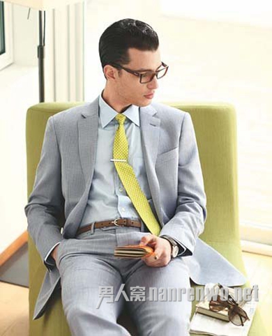 你可以参加一些商务聚会和活动