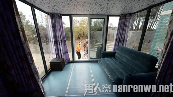 货车改三居室房车曝气侧漏