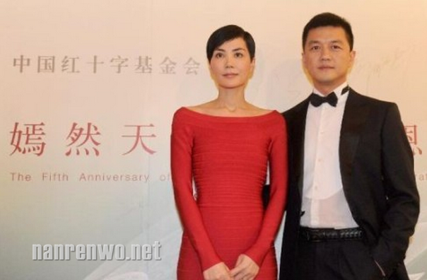 网曝李亚鹏诈捐 嫣然天使基金5500万元善款遭吞  