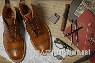 Tricker's ߰񻨲Ь