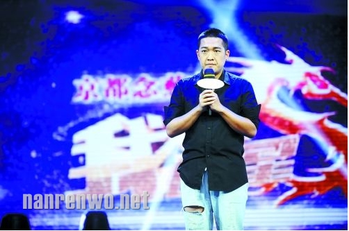 张丰毅吕丽萍儿子上节目 自曝父亲嫌长的丑不适合做演员  