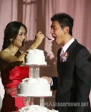 邢傲伟和老婆