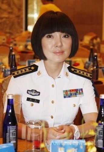 歌手陈红