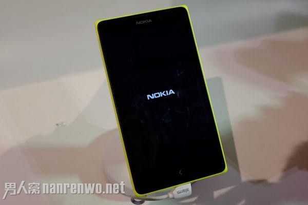 Nokia XL