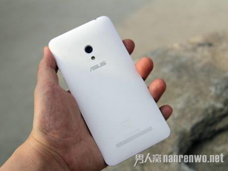 华硕Zenfone 5