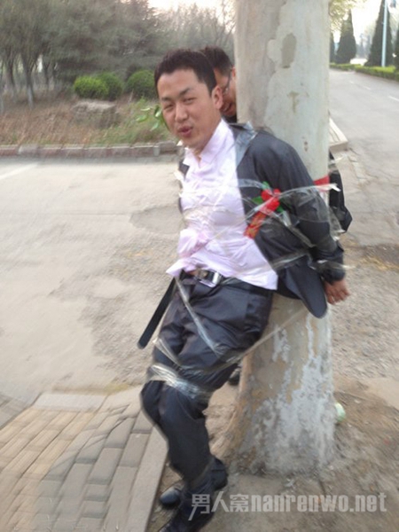 这是闹抢亲吗？