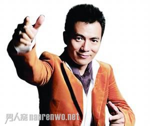 黄健翔