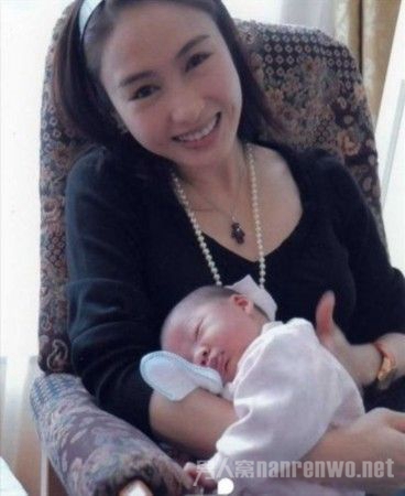 黎姿与爱女