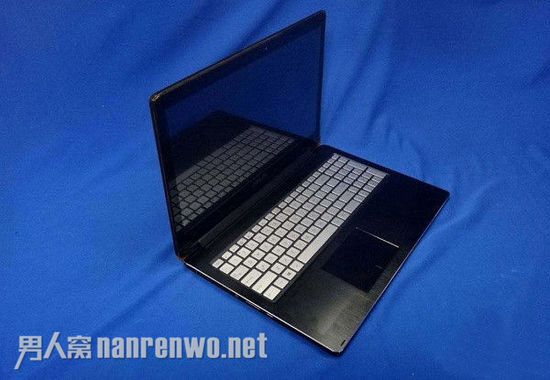 VivoBookα