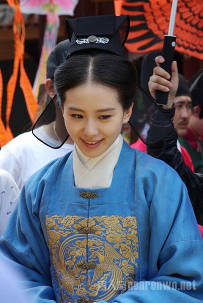 ʫʫ