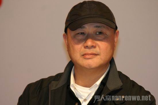 刘镇伟