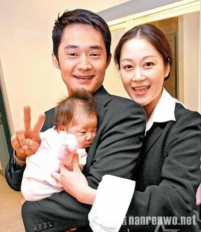 她与第二任丈夫的婚姻结束后，两人关系仍不错