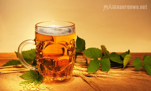 夏季喝啤酒 这8个禁忌要记住