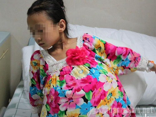  黑龙江小女孩腹留死胎
