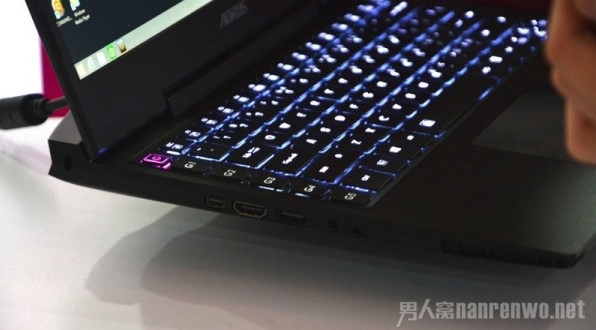 εAorus X3ϵ