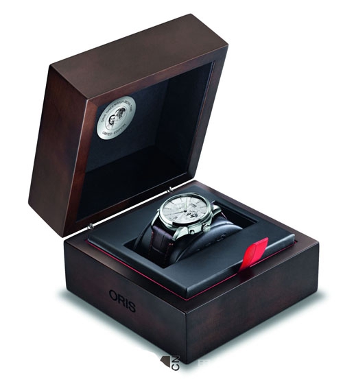 Oris GMT