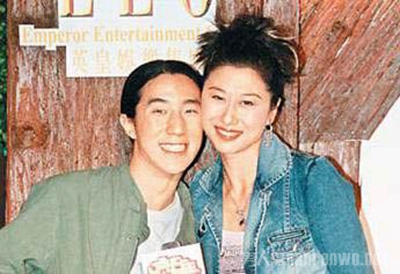 男明星背后的女人