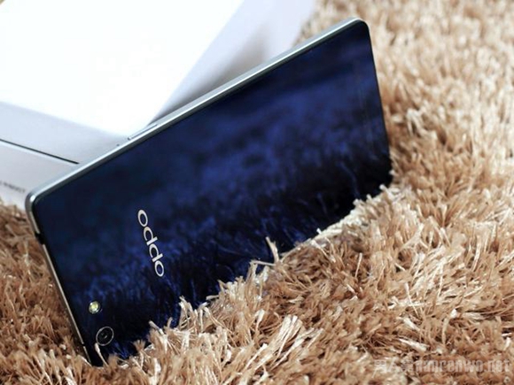 OPPO R1S