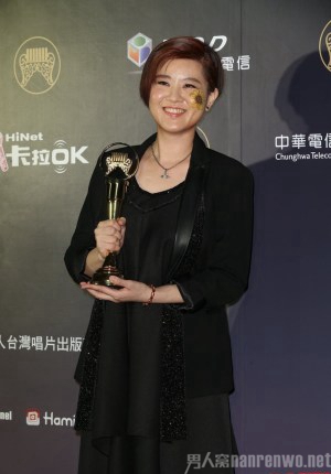 演唱类最佳作曲人奖：萧贺硕