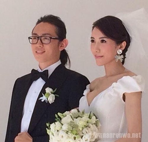 潘石屹儿子与儿媳结婚照