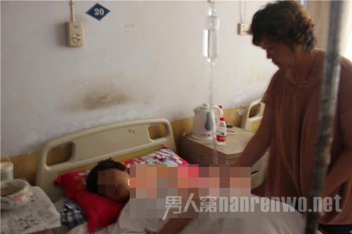 高中男生遭7人围殴