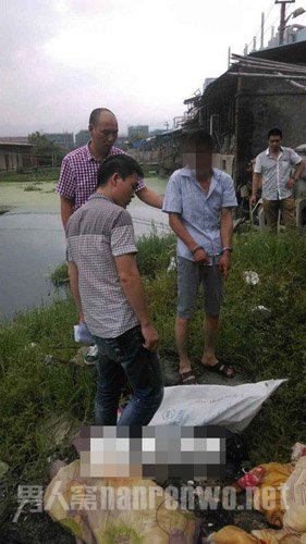 男子指认案发现场