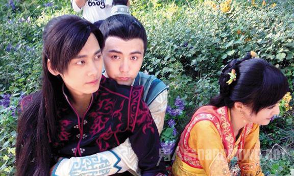 《古剑奇谭》玄幻元素大放异彩 李易峰无奈自认娘炮
