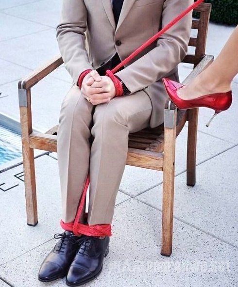 ƤЬ John Lobb