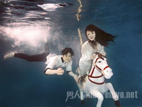 《如果爱》柳岩灿盛性感湿身水下激吻