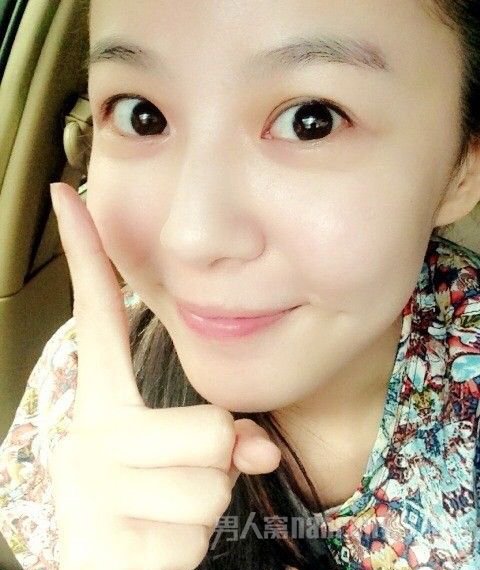 爱情公寓5还没影 扒一扒演员的素颜照吧!