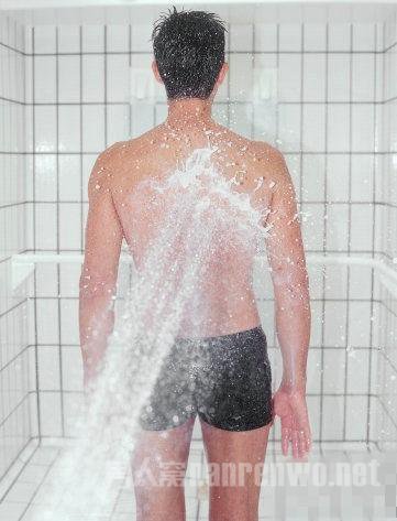 男士避免汗臭