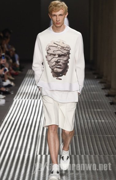 Neil Barrett 2015װ