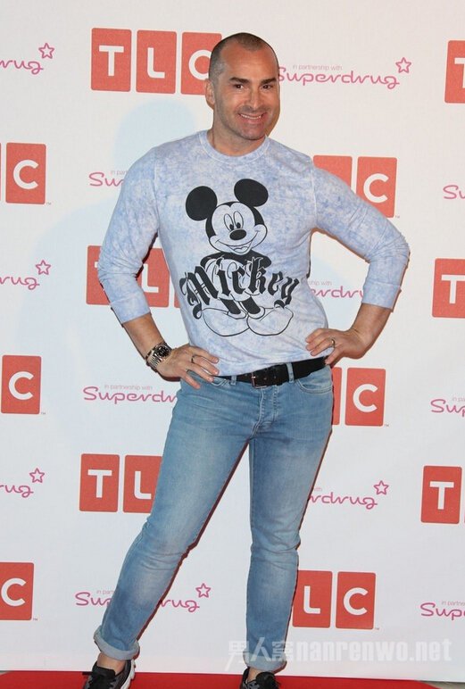 ˡԱ Louie Spence