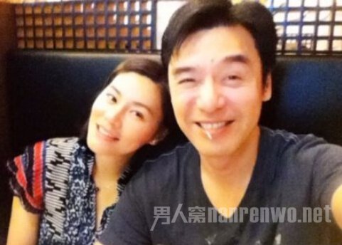 钟镇涛与现任老婆范姜素贞