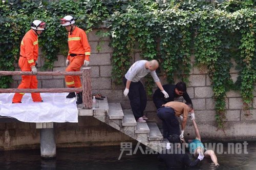 北京积水潭河中惊现女尸