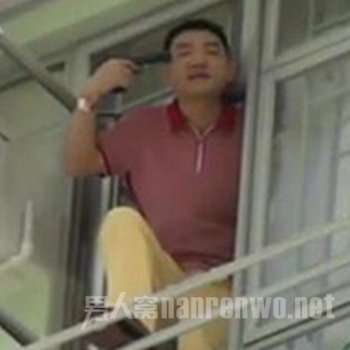 李悦彤父亲李德仁