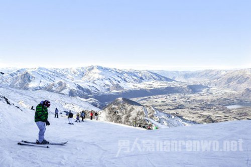 皇冠峰滑雪场