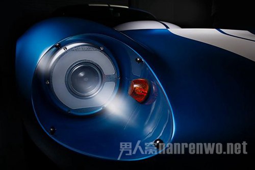 ײ綯Renovo Coupe