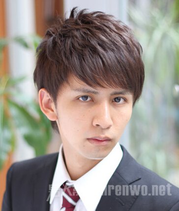 日系男士西装头添潮味