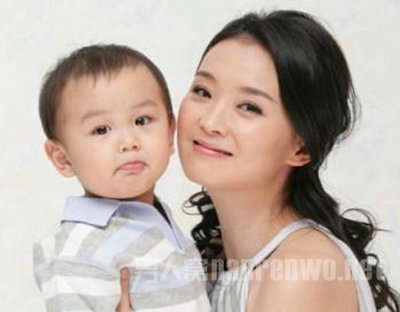 王艳与儿子
