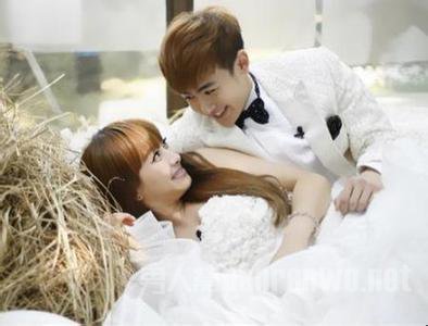 鹿晗林允儿结婚照
