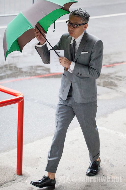 绅士雨中曲 型范儿根本停不下来