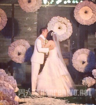 王中磊与王晓蓉补办婚礼