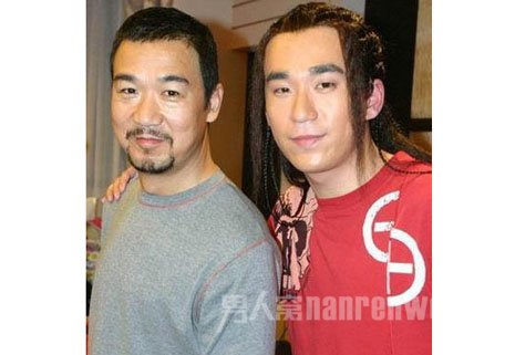 张国立与张默父子