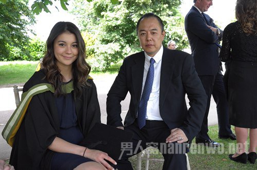 六旬张铁林带洋女儿《极速前进》皇帝的格格不懂中文